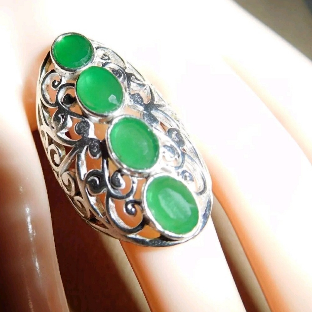 Artisan Handcrafted Emerald Silver Ring - image 1